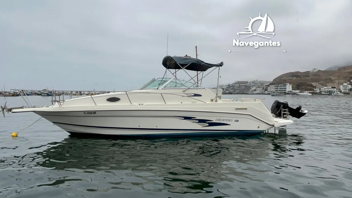 Mini Standard 8 Pucusana para 8 pasajeros en Muelle Lobos de Mar, Pucusana