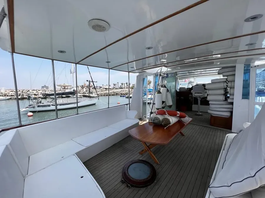 Yate Premium 30, vista 4